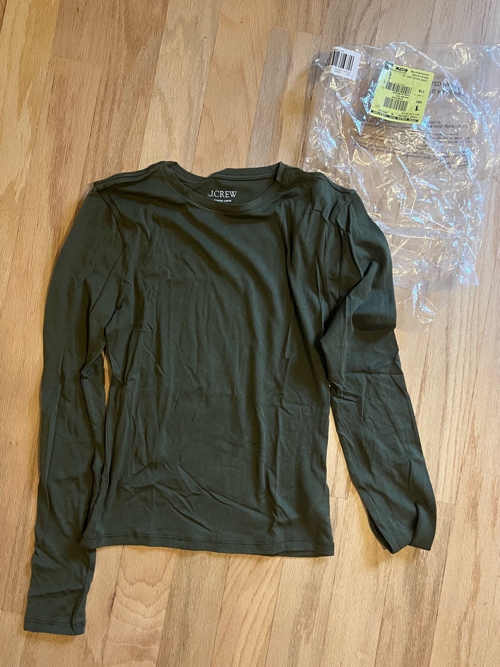 NWT J. Crew Olive Green Long-Sleeve Crewneck Tee